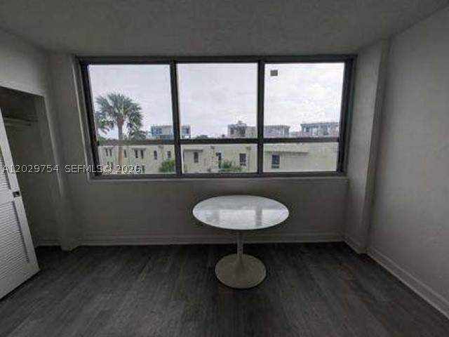 0 bedroom Condominium at 1500 Bay Rd 310S, Flamingo South Beach I Co, Miami Beach — photo 4