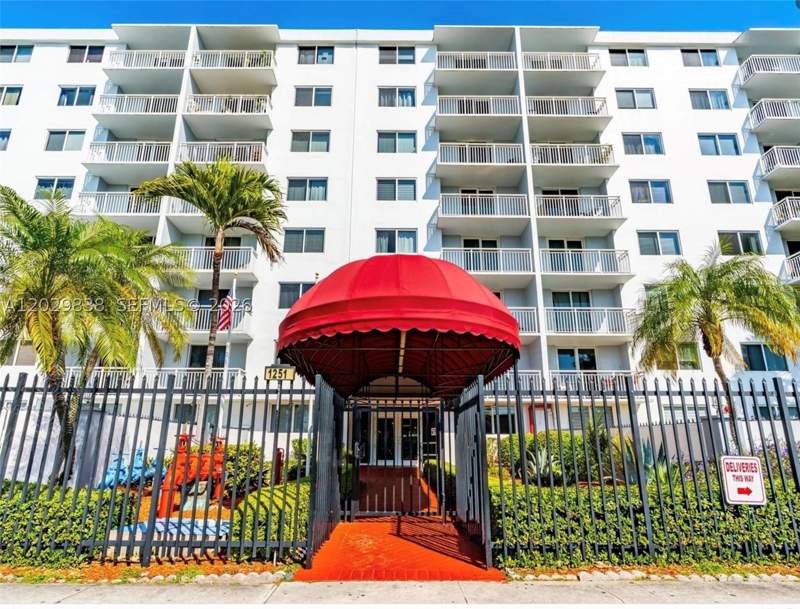 1 bedroom Condominium at 1251 NE 108th St 617, Harbour Pointe Of Miami C, Miami — photo 3