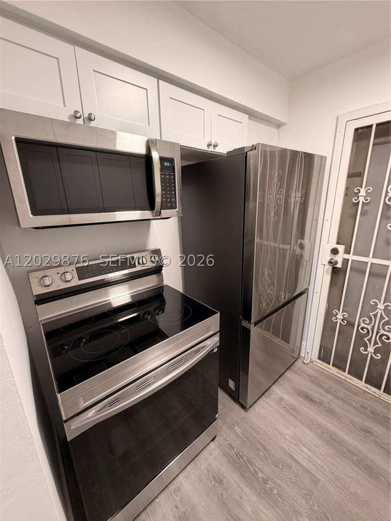 1 bedroom Condominium at 12195 W Dixie Hwy 6E, Park Fountain Condo, North Miami — photo 3