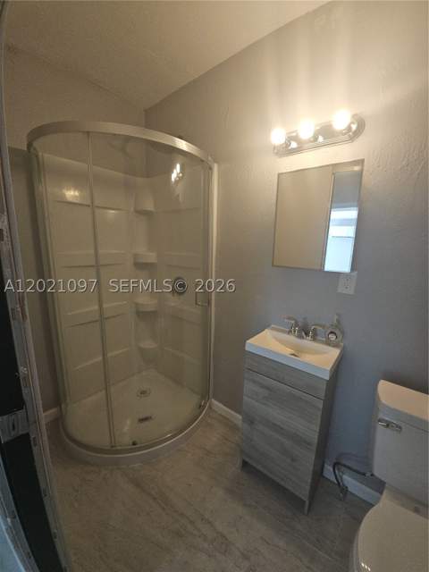 528 NW 10th St, Florida City FL - photo 7 of 12