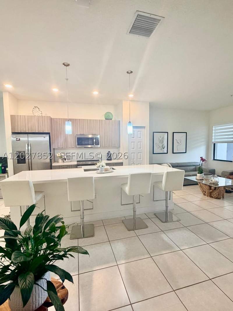 2 bedroom Condominium at 8005 NW 104th Ave 3, Apex At Park Central Condo, Doral — photo 5