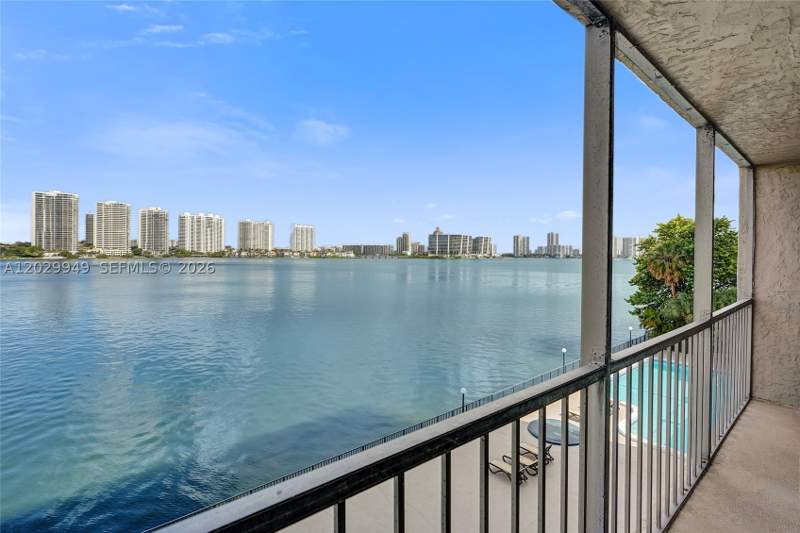 2 bedroom Condominium at 17500 N Bay Rd S403, Fairview House Condo, Sunny Isles Beach — photo 2