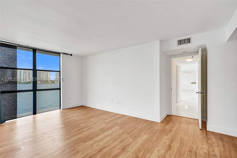 2 bedroom Condominium at 17500 N Bay Rd S403, Fairview House Condo, Sunny Isles Beach — photo 5