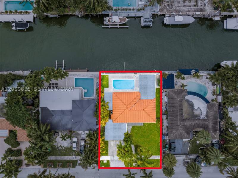 3 bedroom SingleFamilyResidence at 1161 NE 86th St, Davis Harbor, Miami — photo 5