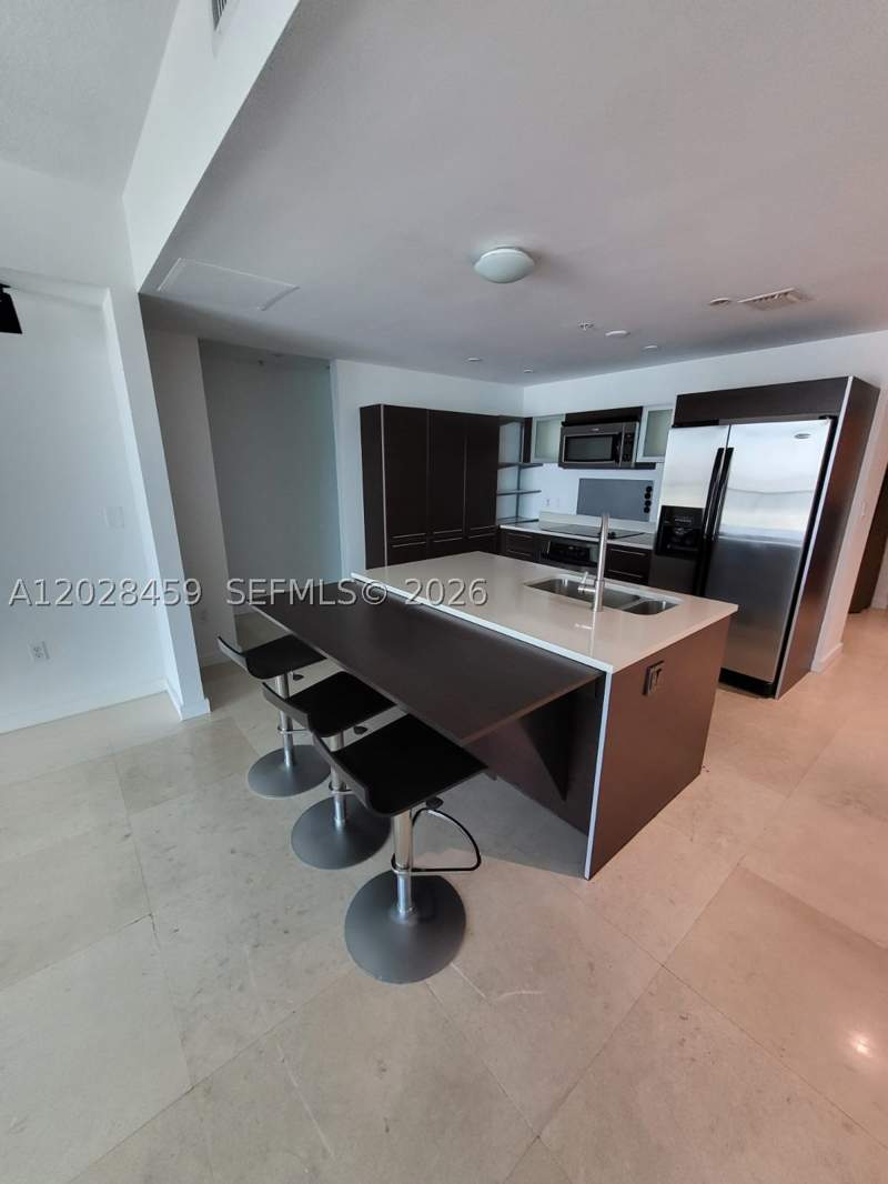2 bedroom Condominium at 1900 N Bayshore Dr 2415, Quantum On The Bay Condo, Miami — photo 5