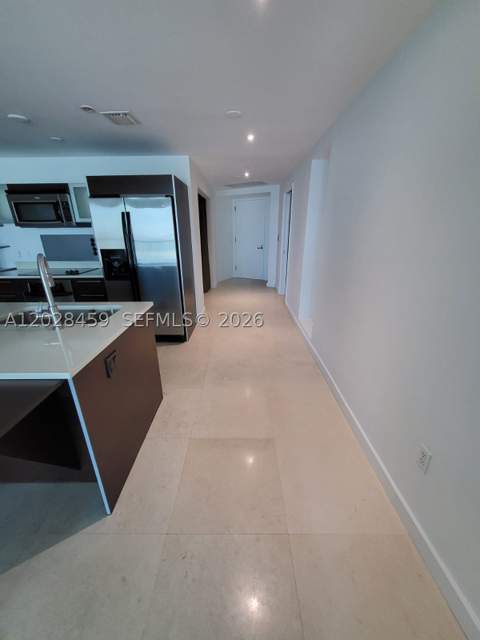 1900 N Bayshore Dr 2415, Miami FL - photo 7 of 22