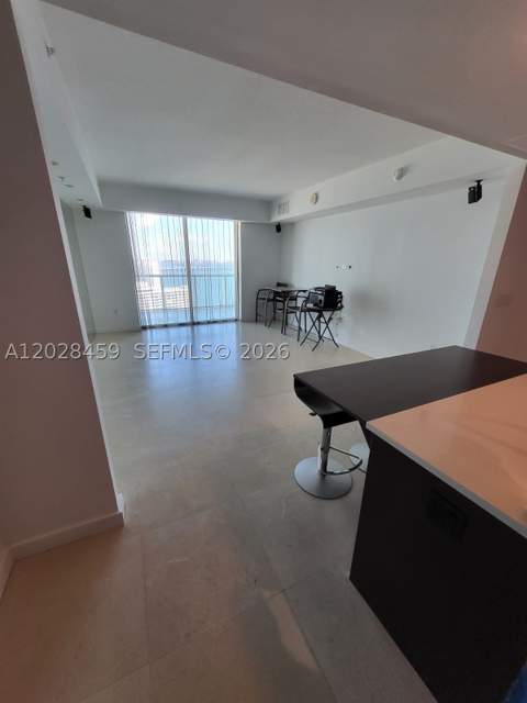 1900 N Bayshore Dr 2415, Miami FL - photo 8 of 22