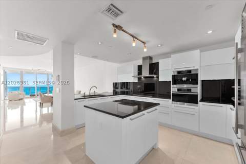 17121 Collins Ave 3905, Sunny Isles Beach FL - photo 13 of 37