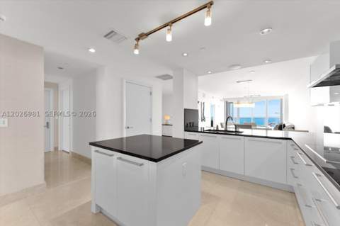 17121 Collins Ave 3905, Sunny Isles Beach FL - photo 15 of 37