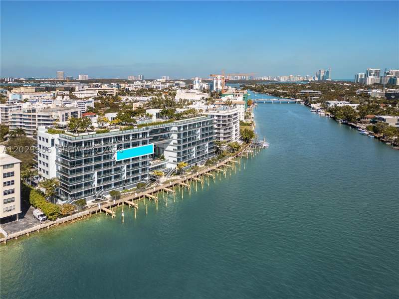 3 bedroom Condominium at 9201 E Bay Harbor Dr 603, Bay Harbor Island, Bay Harbor Islands — photo 2