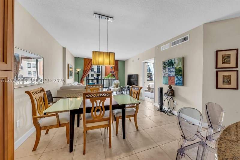 1 bedroom Condominium at 55 Merrick Way 709, 55 Merrick Condo, Coral Gables — photo 4