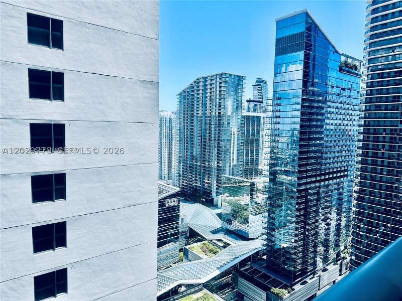 1 bedroom Condominium at 55 SW 9th St 3409, Brickell Heights West Con, Miami — photo 2