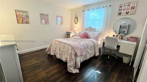 14510 SW 142nd Ct Cir S, Miami FL - photo 9 of 32