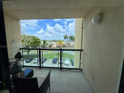 11780 SW 18th St 428-2, Miami FL - photo 10 of 22