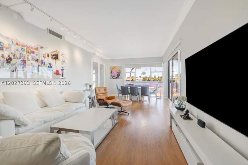 2 bedroom Condominium at 20505 E Country Club Dr 143, Waterview Condo, Aventura — photo 5