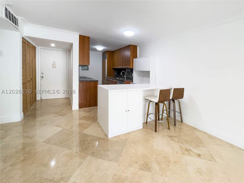 1 bedroom Condominium at 1670 Bay Rd 2D, Bayside Terrace Condo, Miami Beach — photo 3