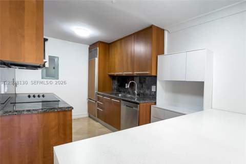 1670 Bay Rd 2D, Miami Beach FL - photo 6 of 19