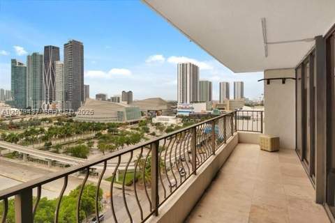 555 NE 15th St 16H, Miami FL - photo 19 of 31