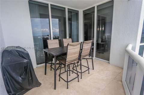 15901 Collins Ave 2004, Sunny Isles Beach FL - photo 17 of 45