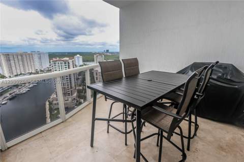 15901 Collins Ave 2004, Sunny Isles Beach FL - photo 18 of 45