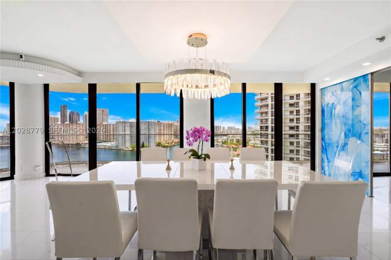 3 bedroom Condominium at 2800 Island Blvd 1605, 2800 Isl Blvd Williams Is, Aventura — photo 3