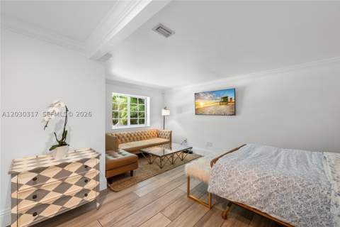 5236 Pine Tree Dr, Miami Beach FL - photo 17 of 52