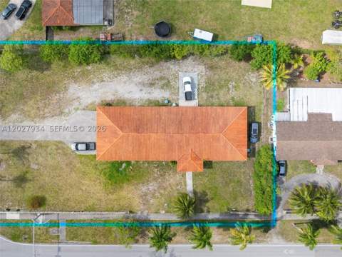 1895 NW 175th St, Miami Gardens FL - photo 20 of 92