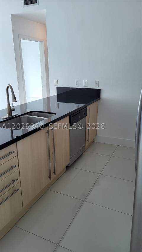 1111 SW 1 Av 2718-N, Miami FL - photo 11 of 43
