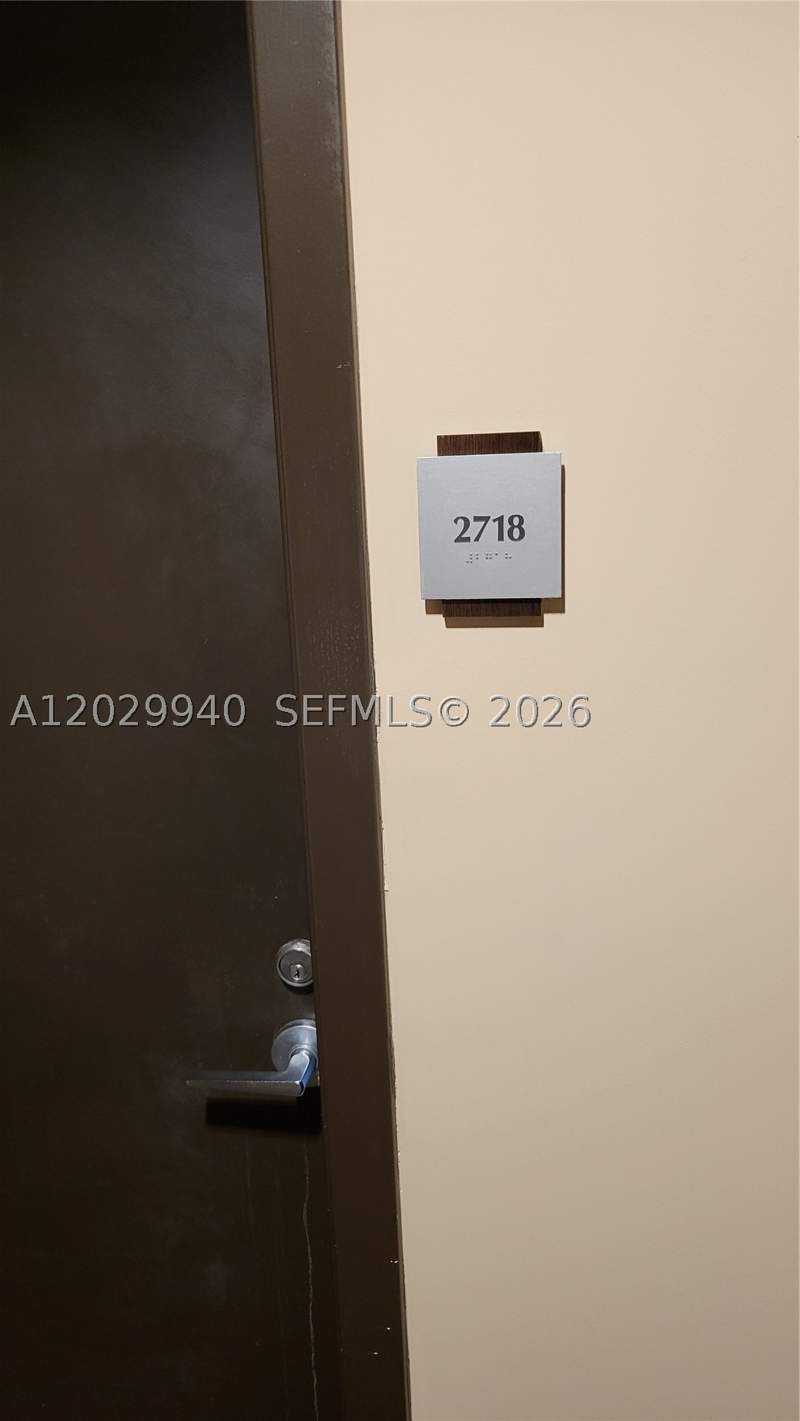 1 bedroom Condominium at 1111 SW 1 Av 2718-N, Axis On Brickell II Condo, Miami — photo 4