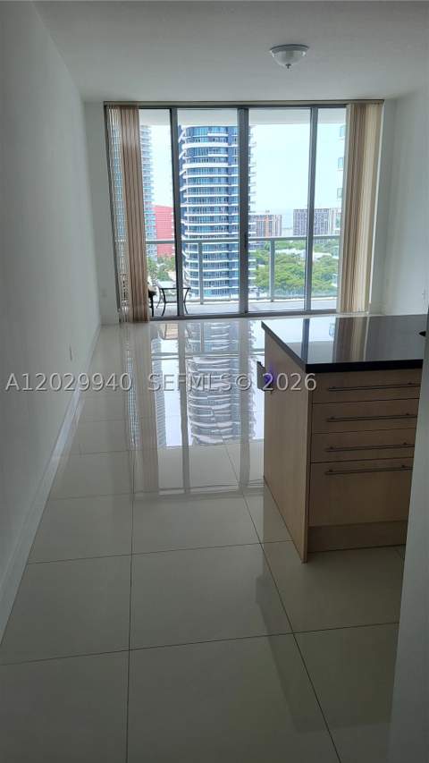 1111 SW 1 Av 2718-N, Miami FL - photo 7 of 43