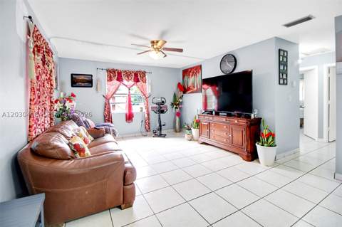 10745 SW 3rd St 6, Sweetwater FL - photo 6 of 15