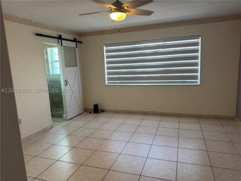 7033 NW 169th St, Hialeah FL - photo 23 of 28