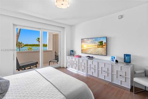 2122 Fisher Island Dr 2122, Miami Beach FL - photo 21 of 35