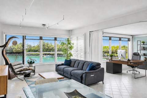 9102 W Bay Harbor Dr 3-C, Bay Harbor Islands FL - photo 7 of 48