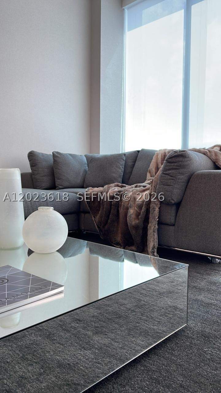 2 bedroom Condominium at 851 NE 1st Ave 1006, Paramount Miami Worldcent, Miami — photo 4