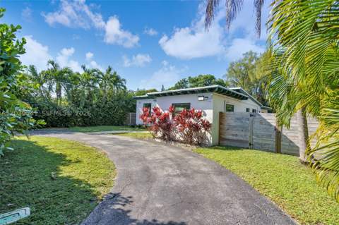 11534 NE 13th Ave, Miami FL - photo 12 of 44