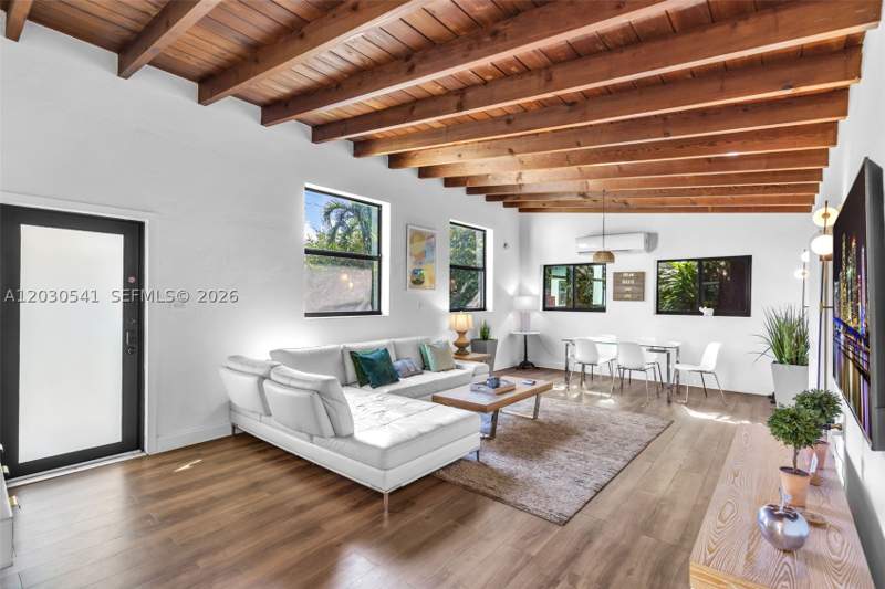 3 bedroom SingleFamilyResidence at 11534 NE 13th Ave, Bayview Acres, Miami — photo 3