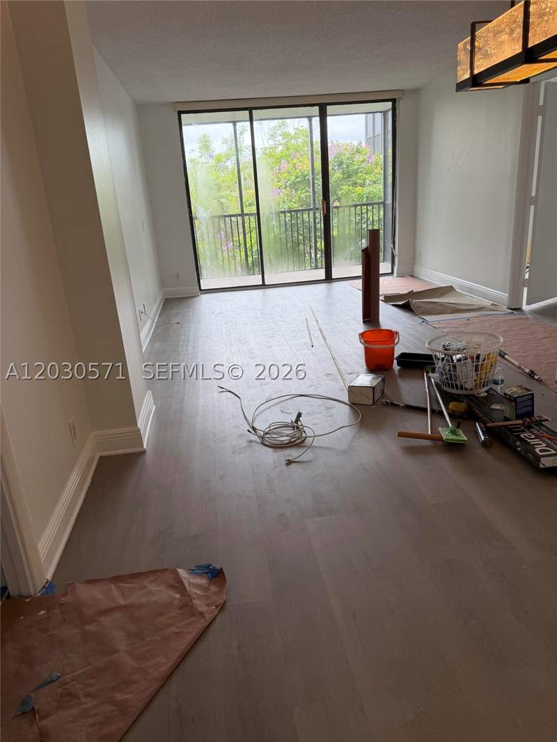 2 bedroom Condominium at 3301 N Country Club Dr 407, Bravura I Condo, Aventura — photo 3