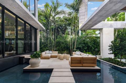 360 S Hibiscus Drive, Miami Beach FL - photo 10 of 93
