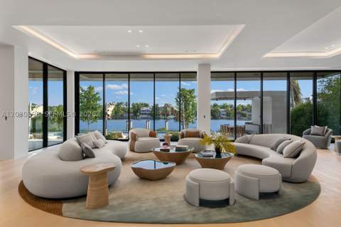 360 S Hibiscus Drive, Miami Beach FL - photo 12 of 93