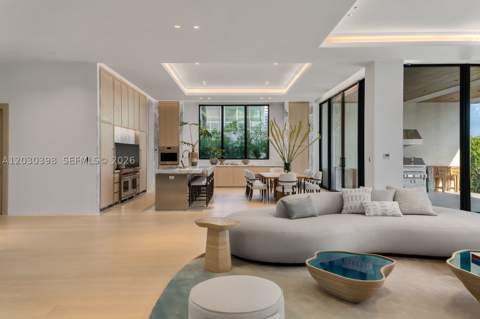 360 S Hibiscus Drive, Miami Beach FL - photo 17 of 93