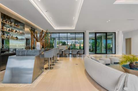 360 S Hibiscus Drive, Miami Beach FL - photo 20 of 93