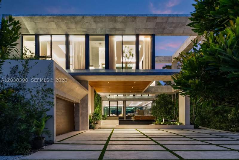 7 bedroom SingleFamilyResidence at 360 S Hibiscus Drive, Hibiscus Island, Miami Beach — photo 5