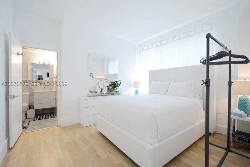 2 bedroom Condominium at 1342 Drexel Ave 105, 1342 Drexel Condo, Miami Beach — photo 4