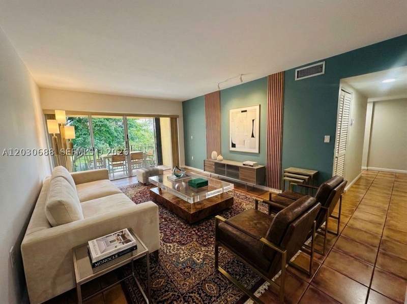 2 bedroom Condominium at 8775 Park Blvd 309, Fernwoods Condo No 1, Miami — photo 3