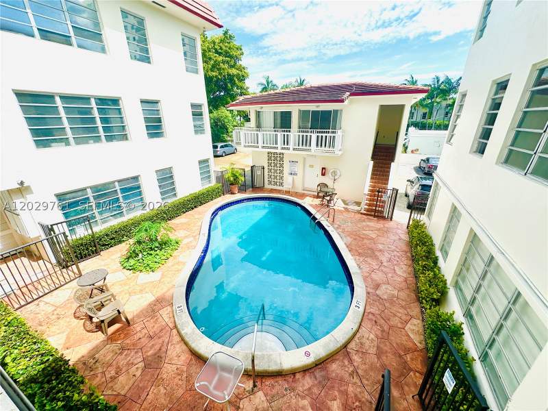 1 bedroom Condominium at 1821 Jefferson Ave 205, Royal Palm Villas Condo, Miami Beach — photo 5