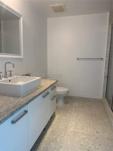 185 SW 7th St 3900, Miami FL - photo 7 of 14