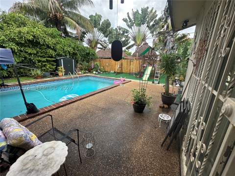 18240 NE 8th Ave, North Miami Beach FL - photo 11 of 66