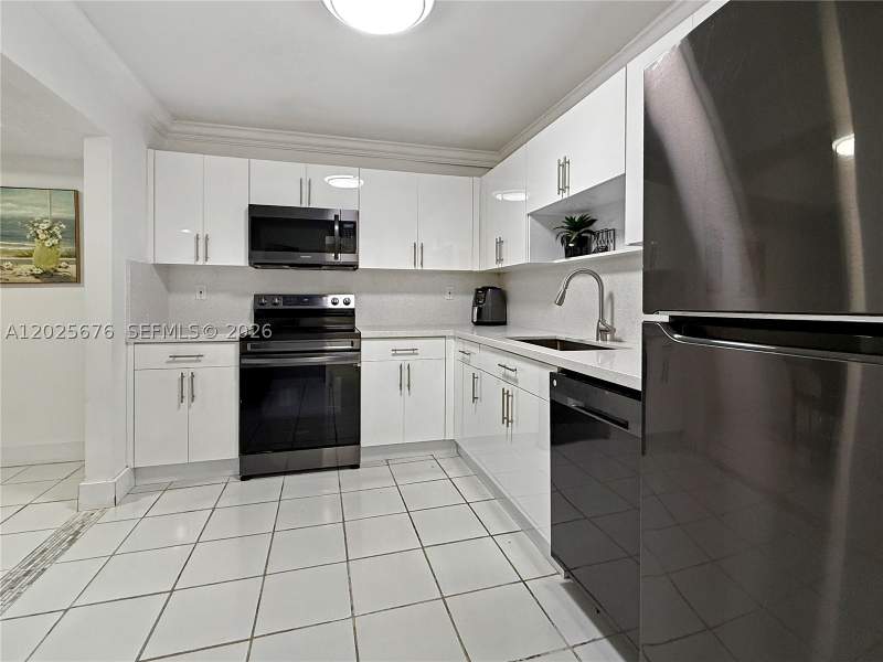 1 bedroom Condominium at 9735 NW 52nd St 209, Doral Oaks Condo #1, Doral — photo 2
