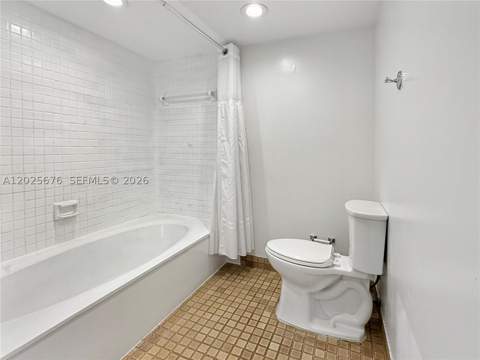 9735 NW 52nd St 209, Doral FL - photo 8 of 15